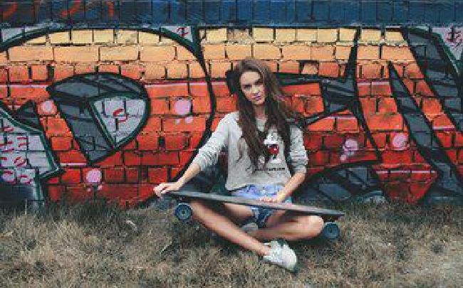 GIRL