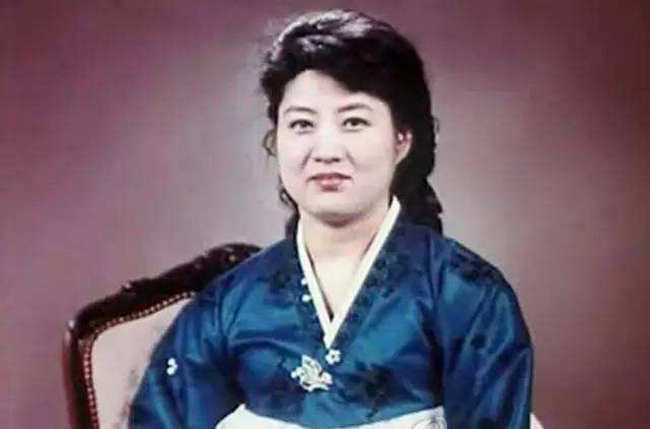 高英姬