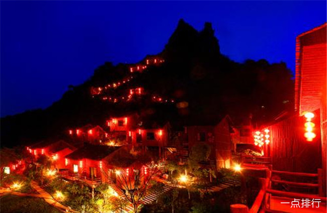 红灯笼乡村家园