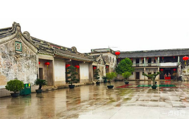 前美古村