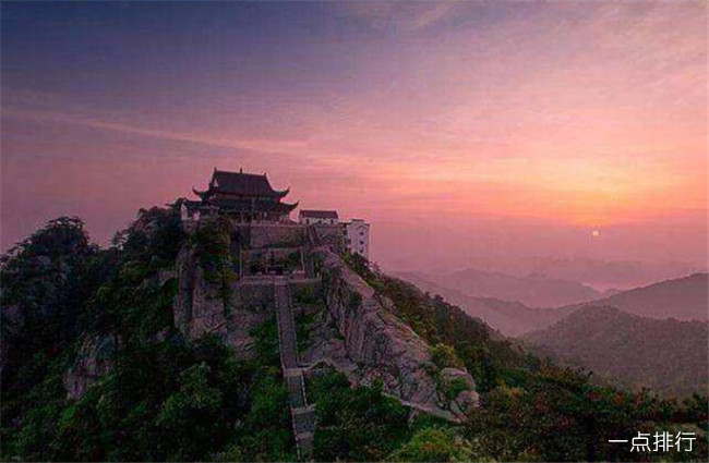 九华山