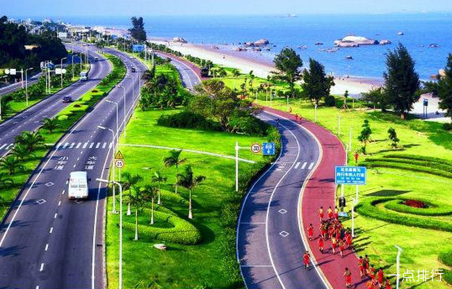 环岛路‍