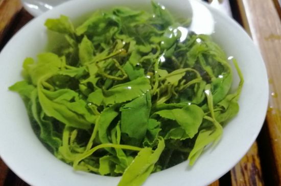 茶多酚一天摄入量，茶多酚用法与用量