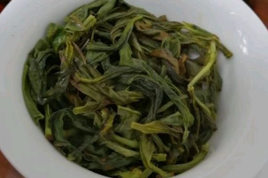 青茶适合什么人喝，喝青茶有什么好处？