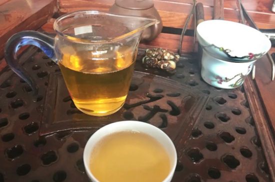 没有茶刀茶饼怎么弄碎，茶饼需要一次性弄碎吗？