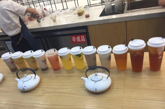 开奶茶店利润高吗，开一间小奶茶店成本