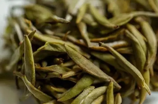 白牡丹茶多少钱一斤，白牡丹茶价格表和图片