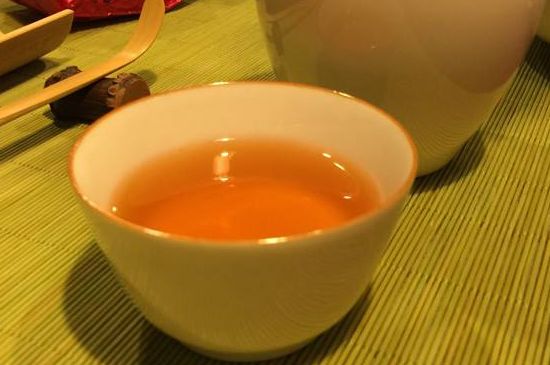 台湾蜜香红茶功效与作用，喝了对身体有什么好处？