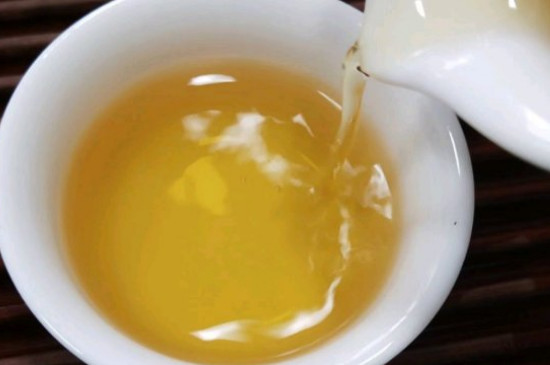 红茶加什么比较好，红茶搭配什么？