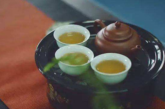 怎么区分是喝茶还是送客，端茶送客和请茶的区别